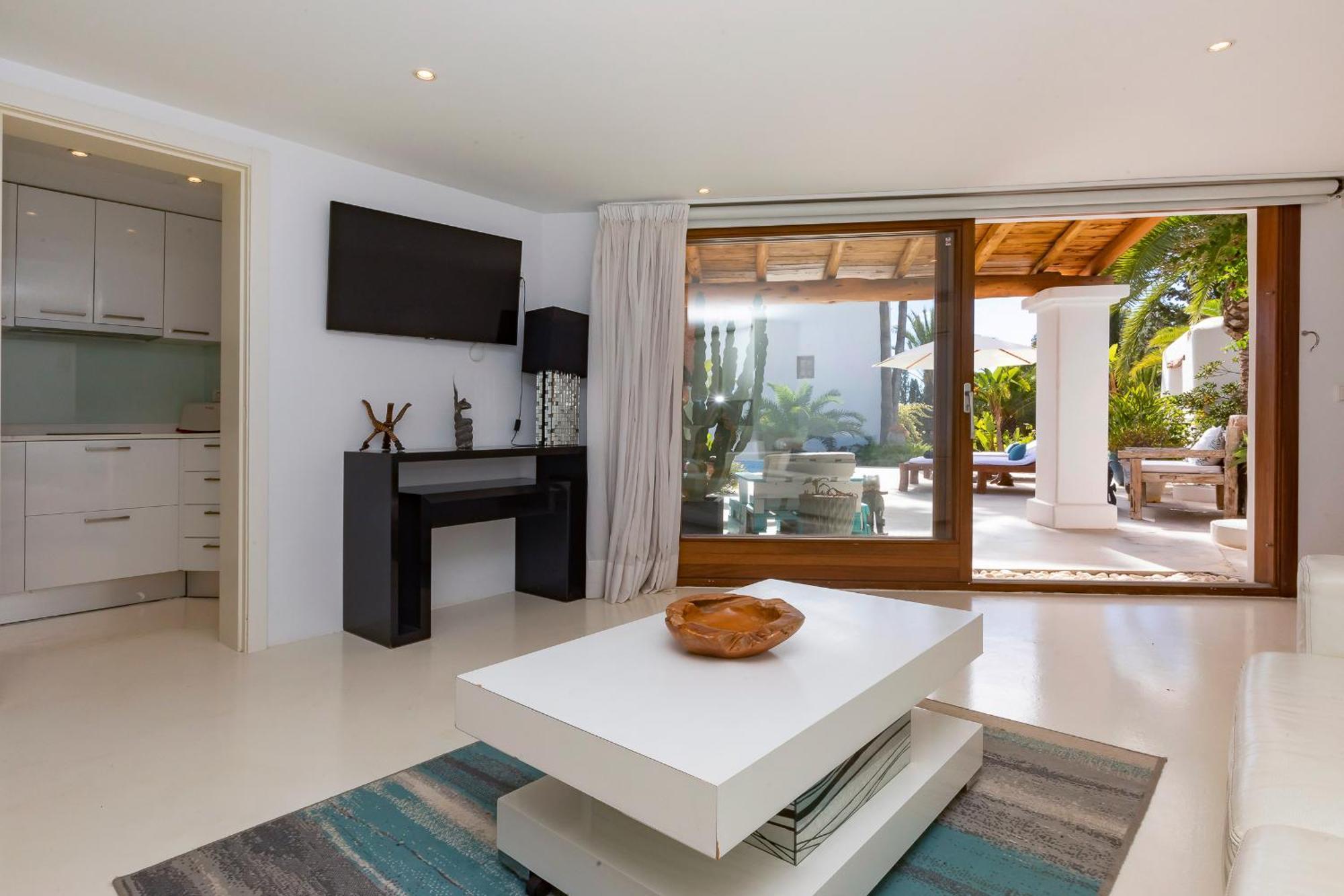 Villa Near Ibiza Town Sleeps 11 To 13 Guests Can Furnet Екстер'єр фото