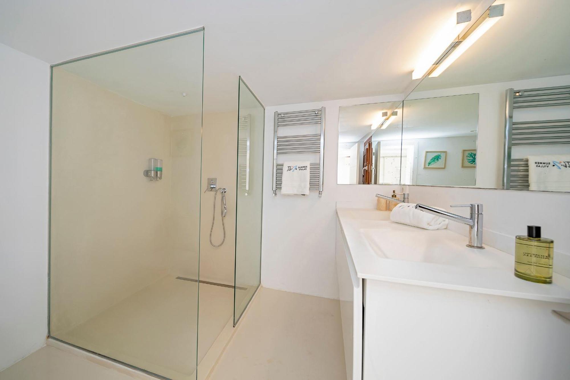 Villa Near Ibiza Town Sleeps 11 To 13 Guests Can Furnet Екстер'єр фото